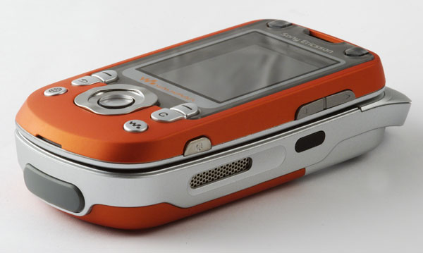 Sony Ericsson front overview