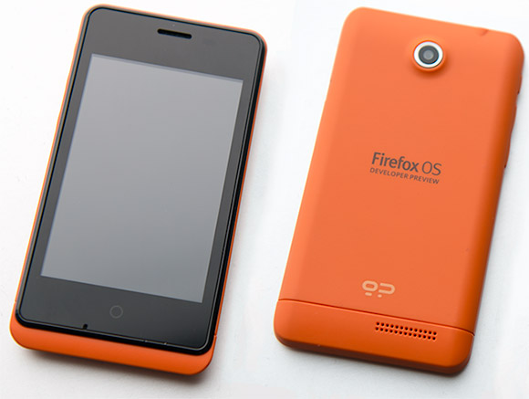 Geeksphone Keon running Firefox OS available in stores today